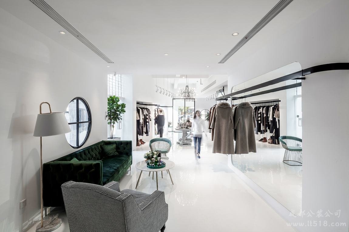 40平服装店装修效果图